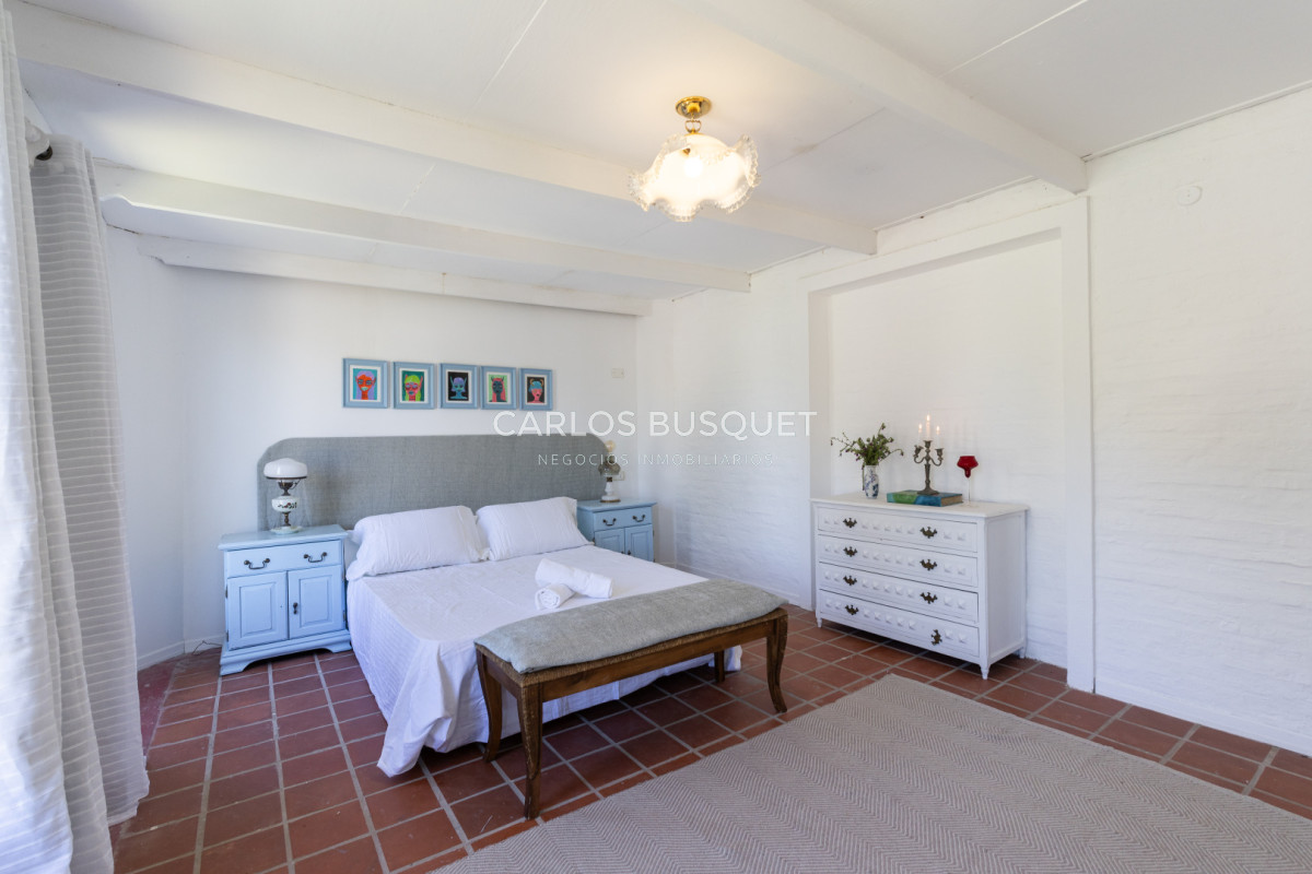 Casa ID.1437 - Casa en alquiler temporal de 5 dormitorios en suite, en La Barra