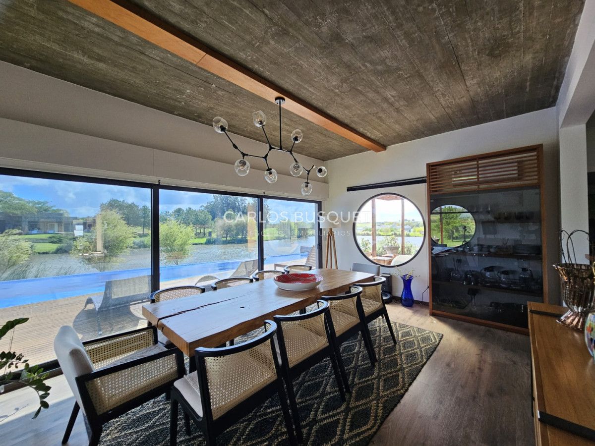 Casa ID.1620 - Venta casa de 4 dormitorios en Pueblo Mío, Manantiales 