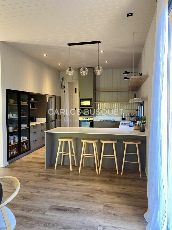 Casa ID.1185 - Casa en venta de 3 dormitorios en La Barra