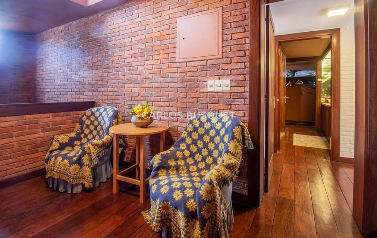 Casa ID.1297 - Espectacular mansion en barrio Berverly hills en venta Punta del este