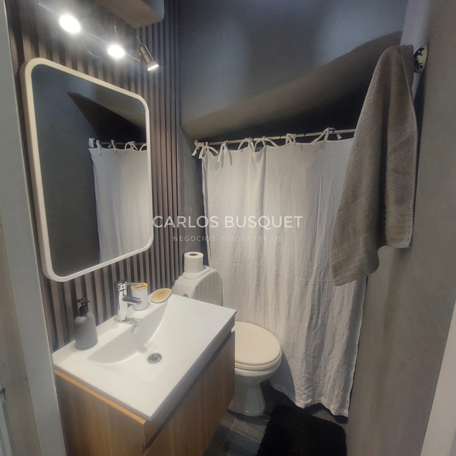 Casa ID.796 - Casa en alquiler temporal 4 dormitorios, Piscina Climatizada Punta Del Este, playa Brava 