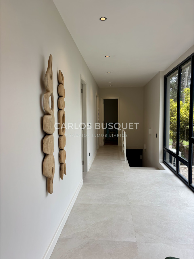 Casa ID.891 - Casa en venta de 4 dormitorios, en Rincon del Indio 