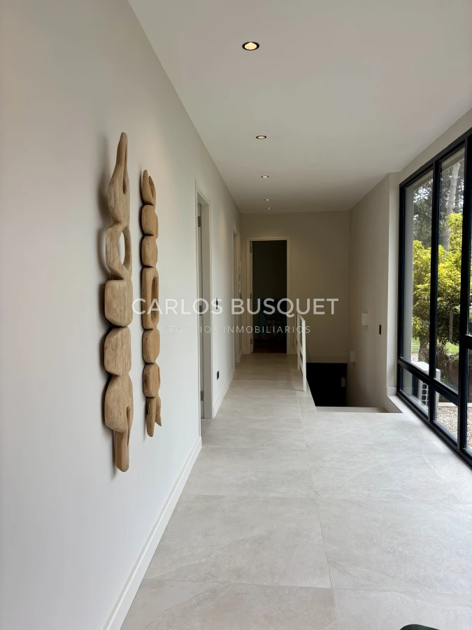 Casa ID.891 - Casa en venta de 4 dormitorios, en Rincon del Indio 