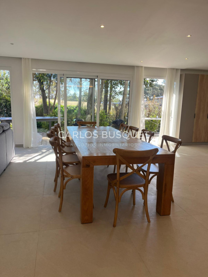 Casa ID.1392 - Casa en alquiler temporal de 4 dormitorios en La Barra