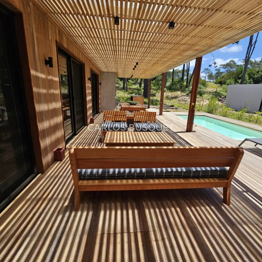 Casa ID.1173 - Venta casa de 3 dormitorios en La Barra, barrio privado Reserva Montoya