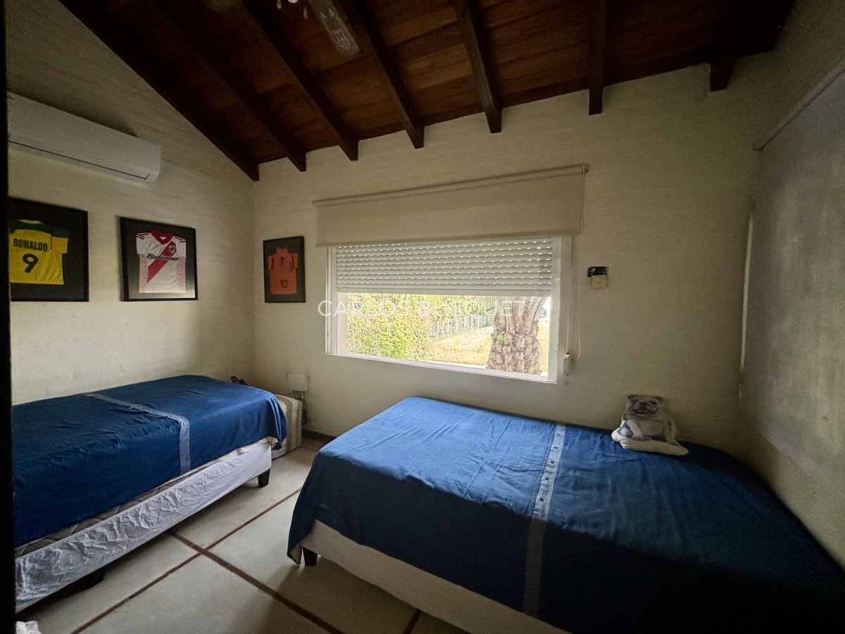 Casa ID.1232 - Casa en venta de 3 dormitorios en Golf, Punta del Este