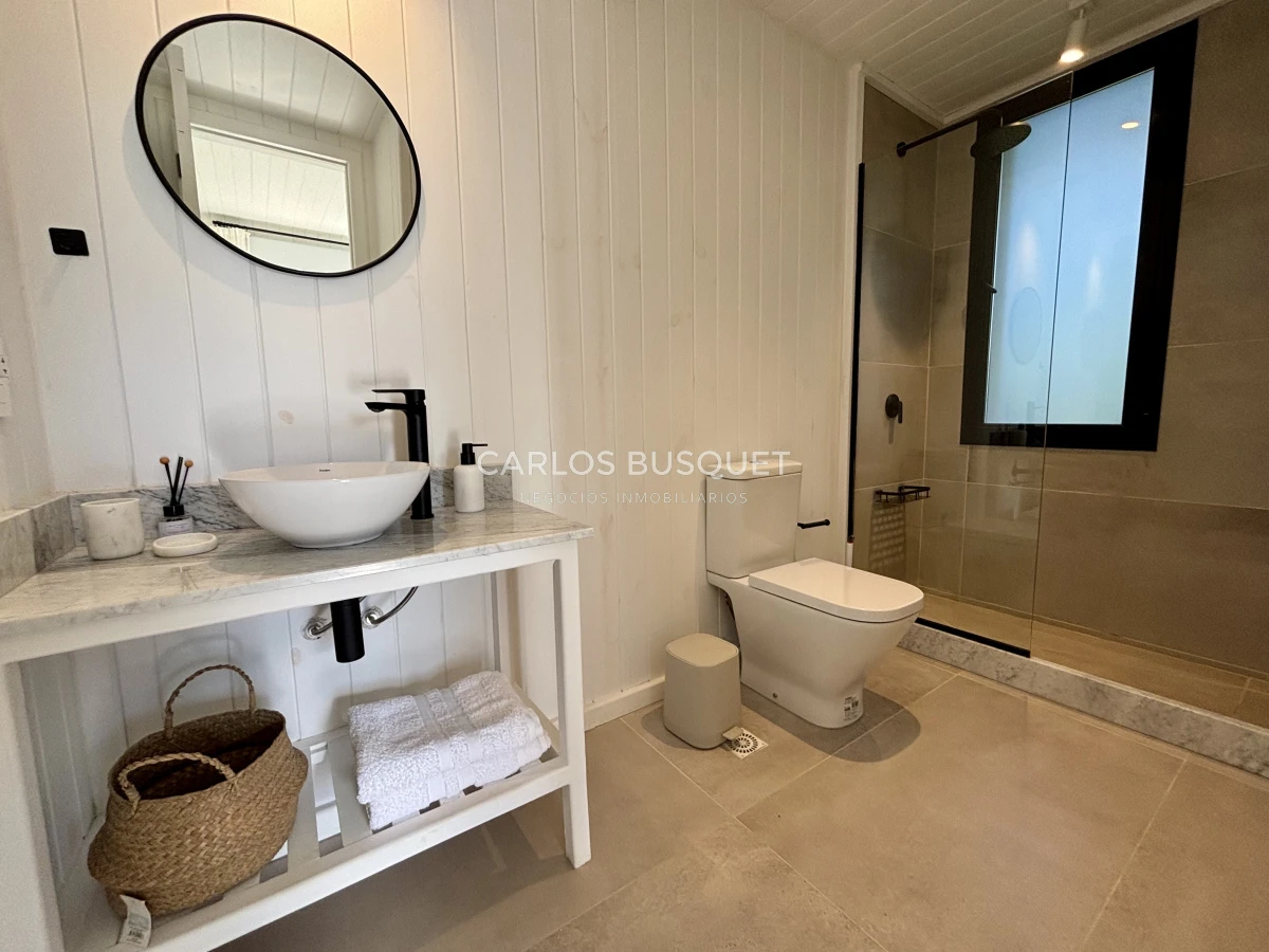 Casa ID.1035 - Casa a estrenar de 5 dormitorios en Jose Ignacio, Pinar del Faro