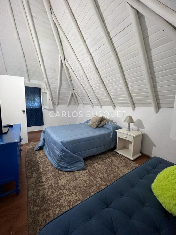 Casa ID.996 - Hermosa Casa en alquiler anual 3 dormitorios