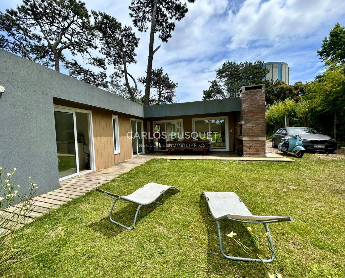 Casa ID.1806 - Alquiler temporal casa 2 dormitorios playa brava Punta Del Este