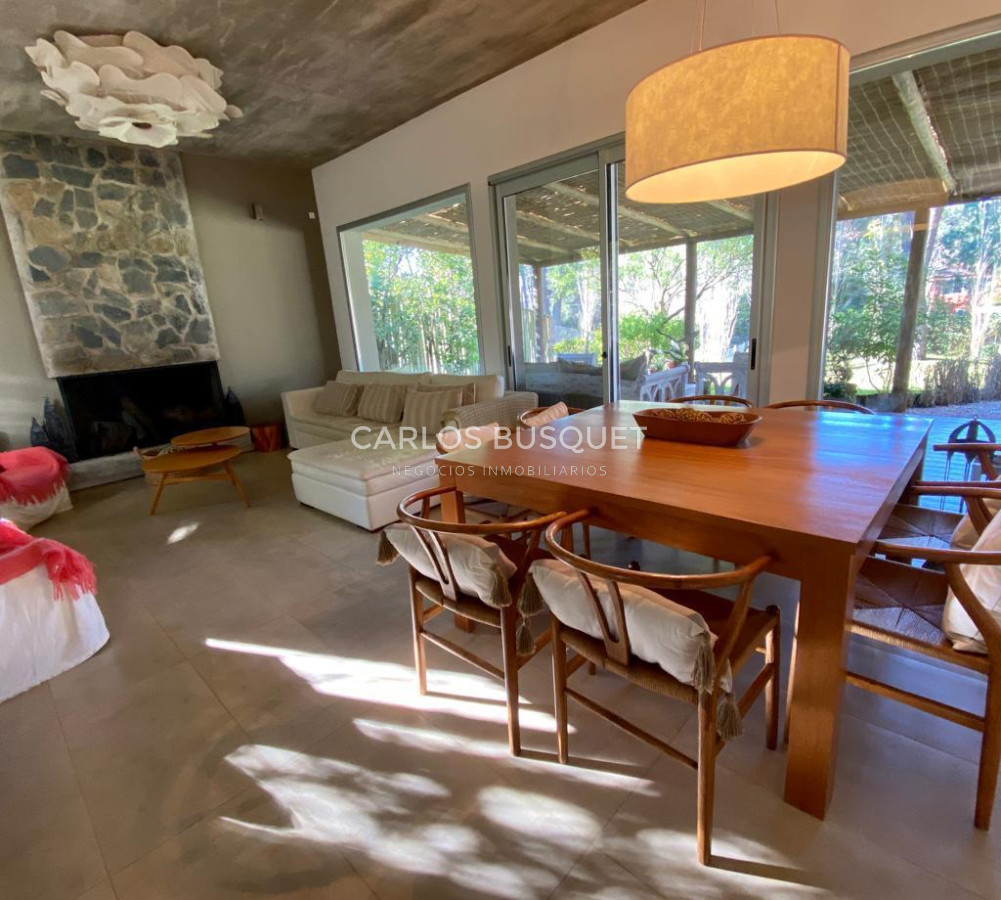 Casa ID.1013 - Casa en venta en Rincon del Indio