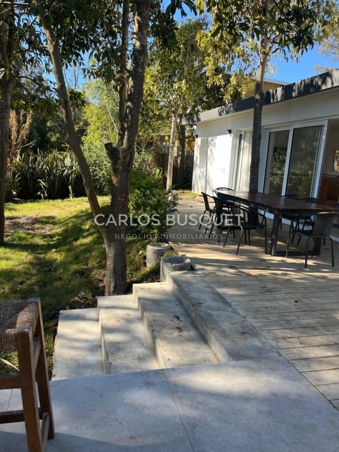 Casa ID.1392 - Casa en alquiler temporal de 4 dormitorios en La Barra