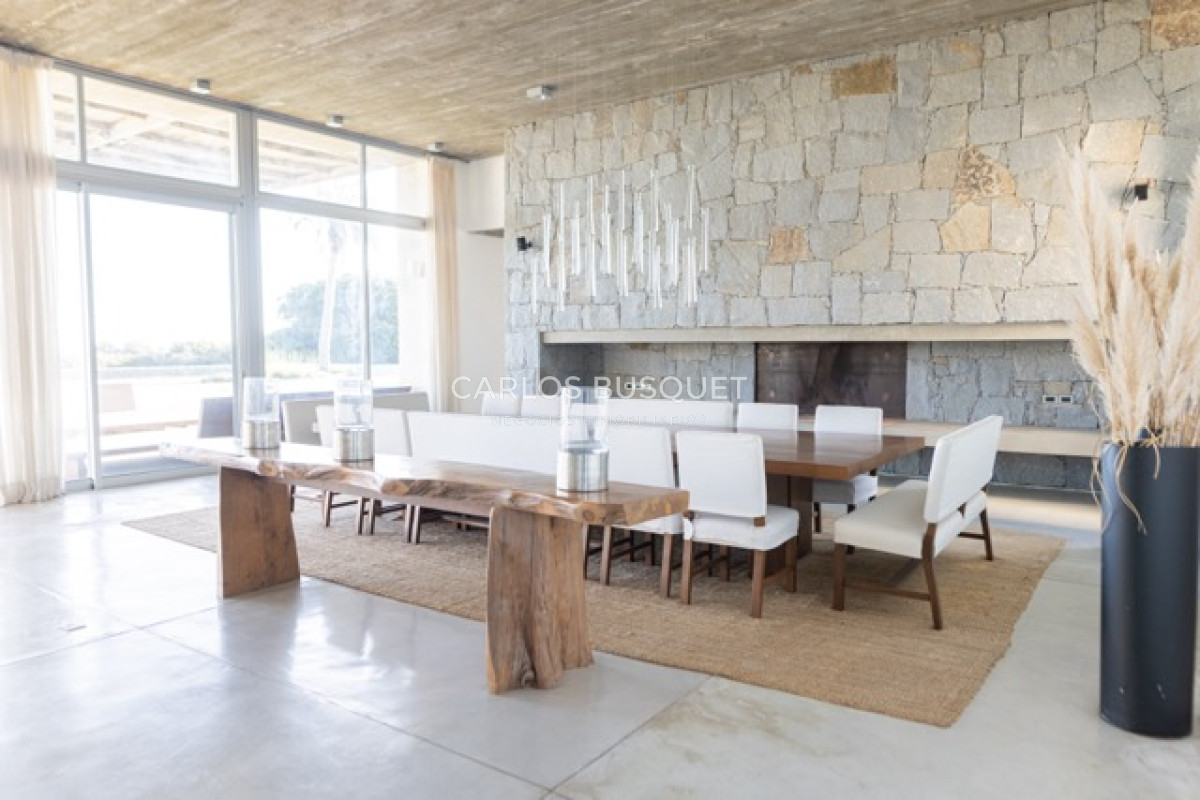 Casa ID.802 - Exclusiva chacra en alquiler temporal, con casa de 6 dormitorios, en Jose Ignacio.