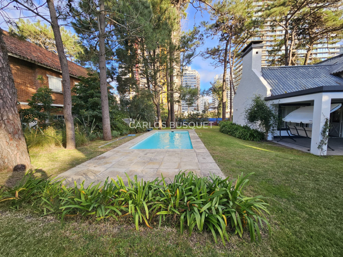 Casa ID.1696 - Venta casa de 3 dormitorios en Aidy Grill Punta Del Este