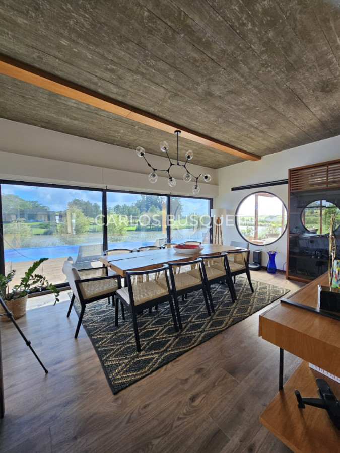 Casa ID.1620 - Venta casa de 4 dormitorios en Pueblo Mío, Manantiales 