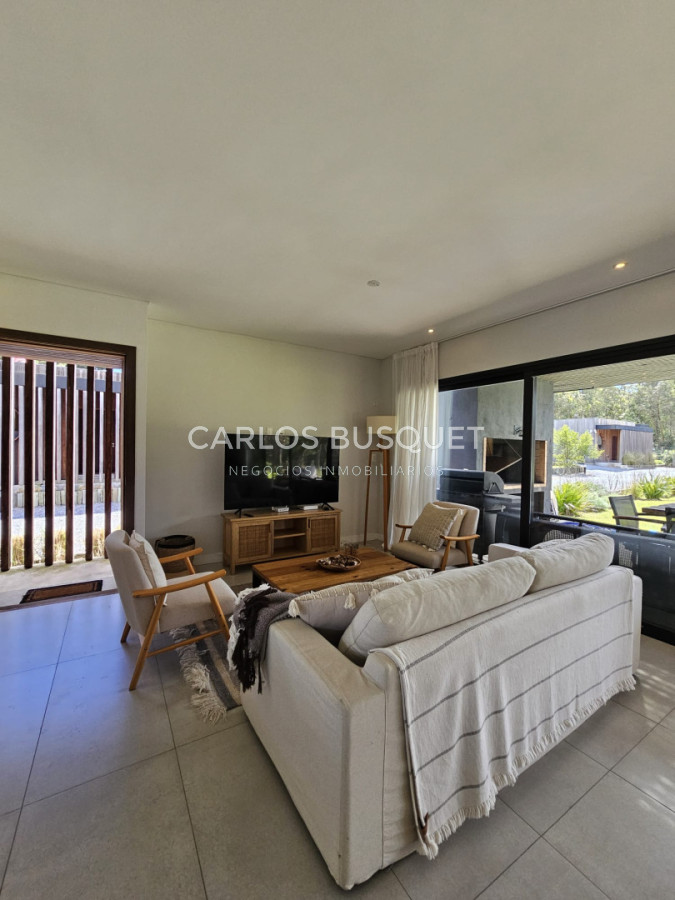 Casa ID.1810 - Venta de casa, 3 dormitorios en San Rafael, Punta Del Este