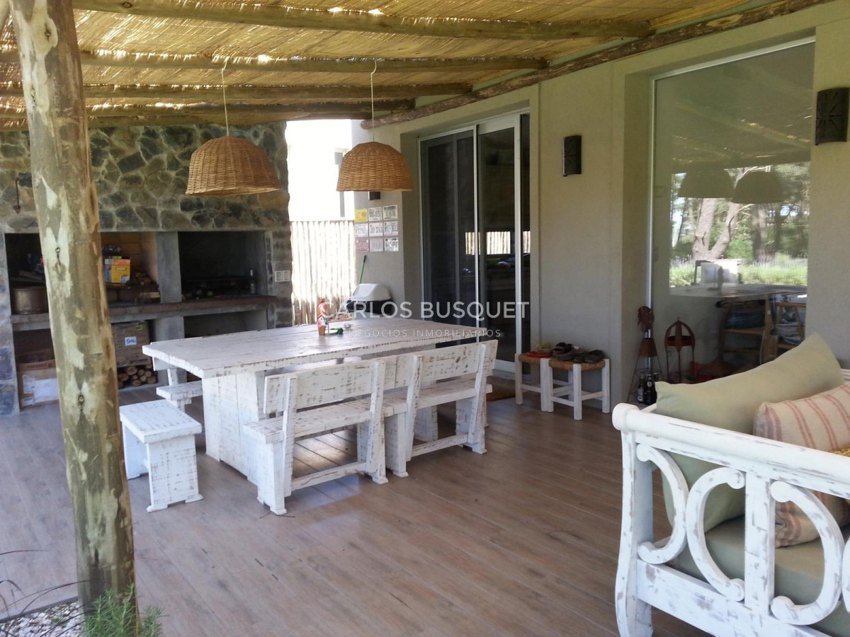 Casa ID.1013 - Casa en venta en Rincon del Indio