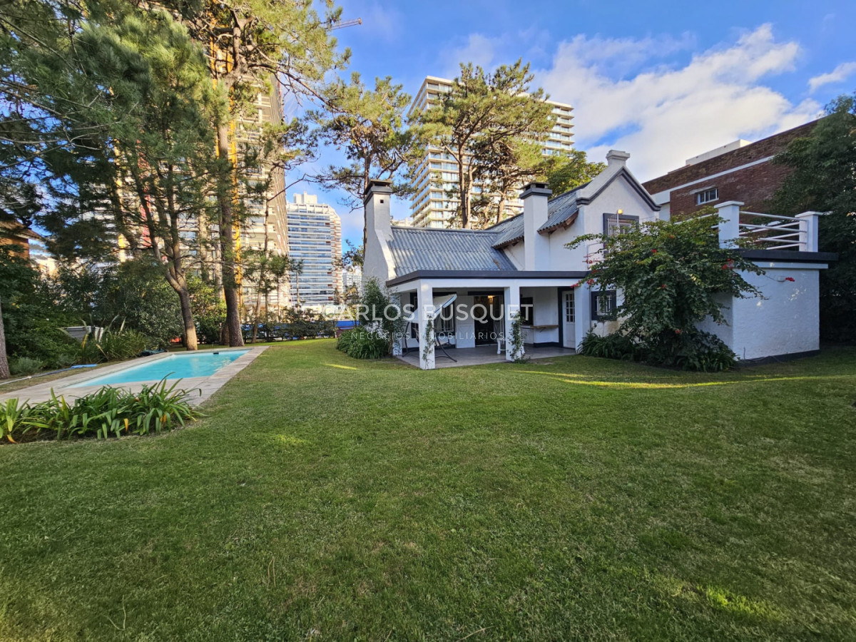 Casa ID.1696 - Venta casa de 3 dormitorios en Aidy Grill Punta Del Este