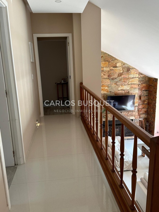 Casa ID.1298 - Casa en alquiler temporal de 9 suites en playa Brava San Rafael 