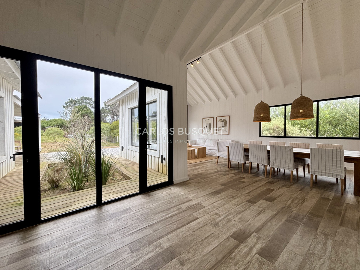 Casa ID.1186 - Casa en alquiler temporal de 3 dormitorios en Pinar del Faro, Jose Ignacio