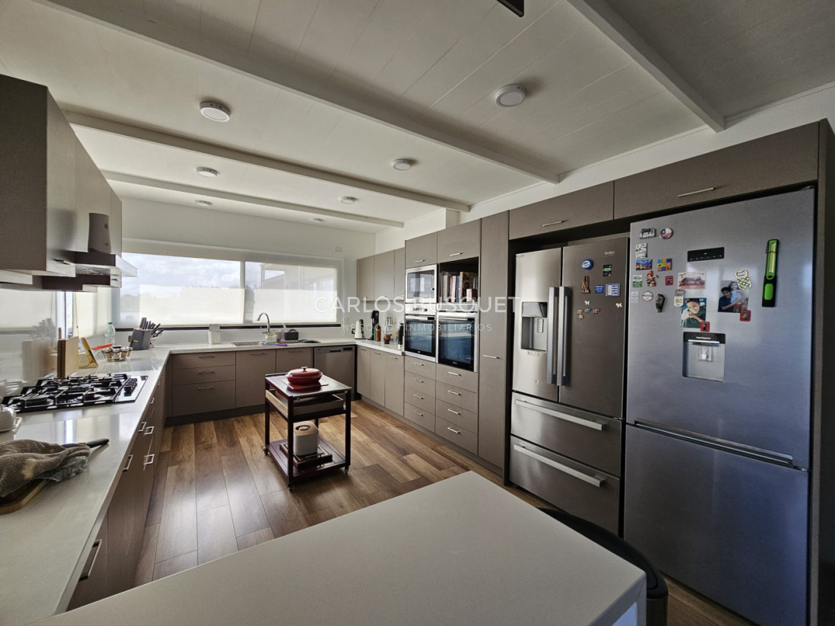 Casa ID.1620 - Venta casa de 4 dormitorios en Pueblo Mío, Manantiales 