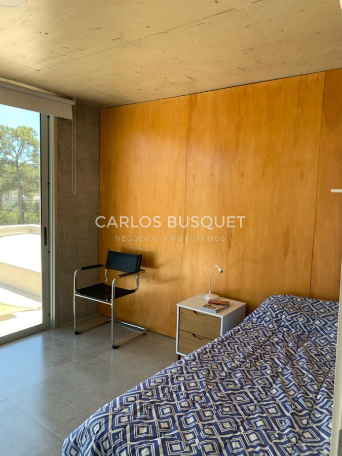 Casa ID.1211 - Casa de 4 dormitorios en alquiler temporal, en barrio privado La Residence