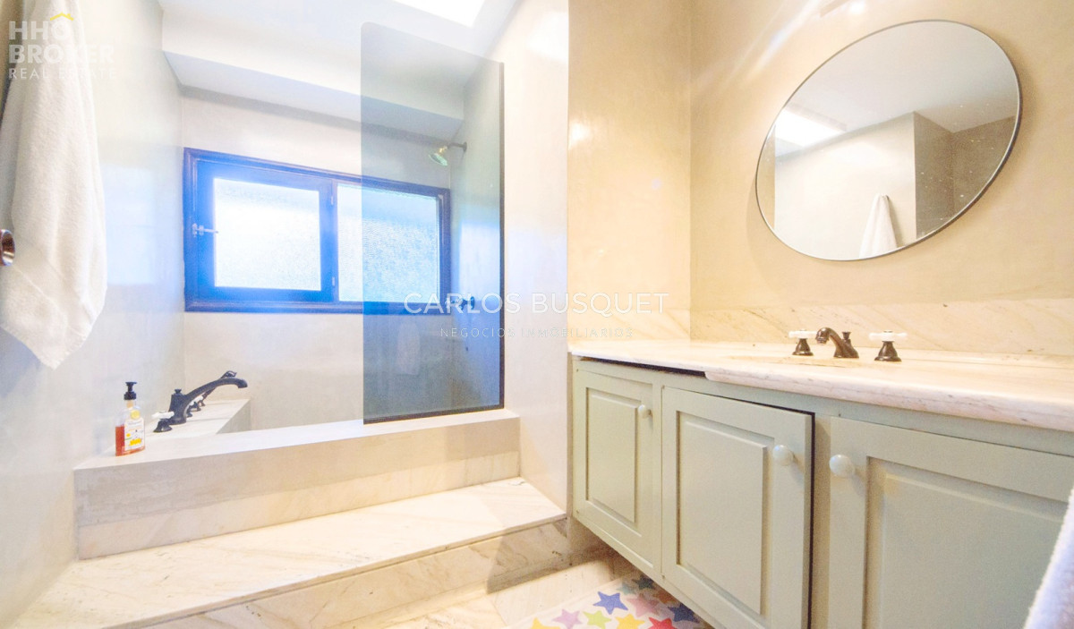 Casa ID.886 - Increible casa de 4 suites en San Rafael Punta Del Este en venta