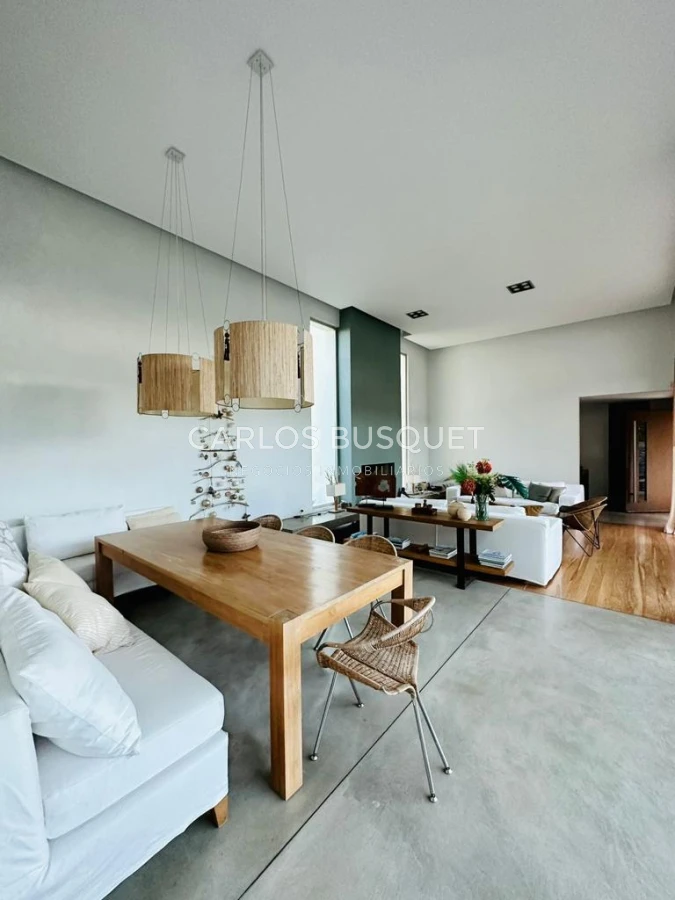 Casa ID.420 - Casa en alquiler, de 4 dormitorios, en Jose Ignacio, Club de Mar! 