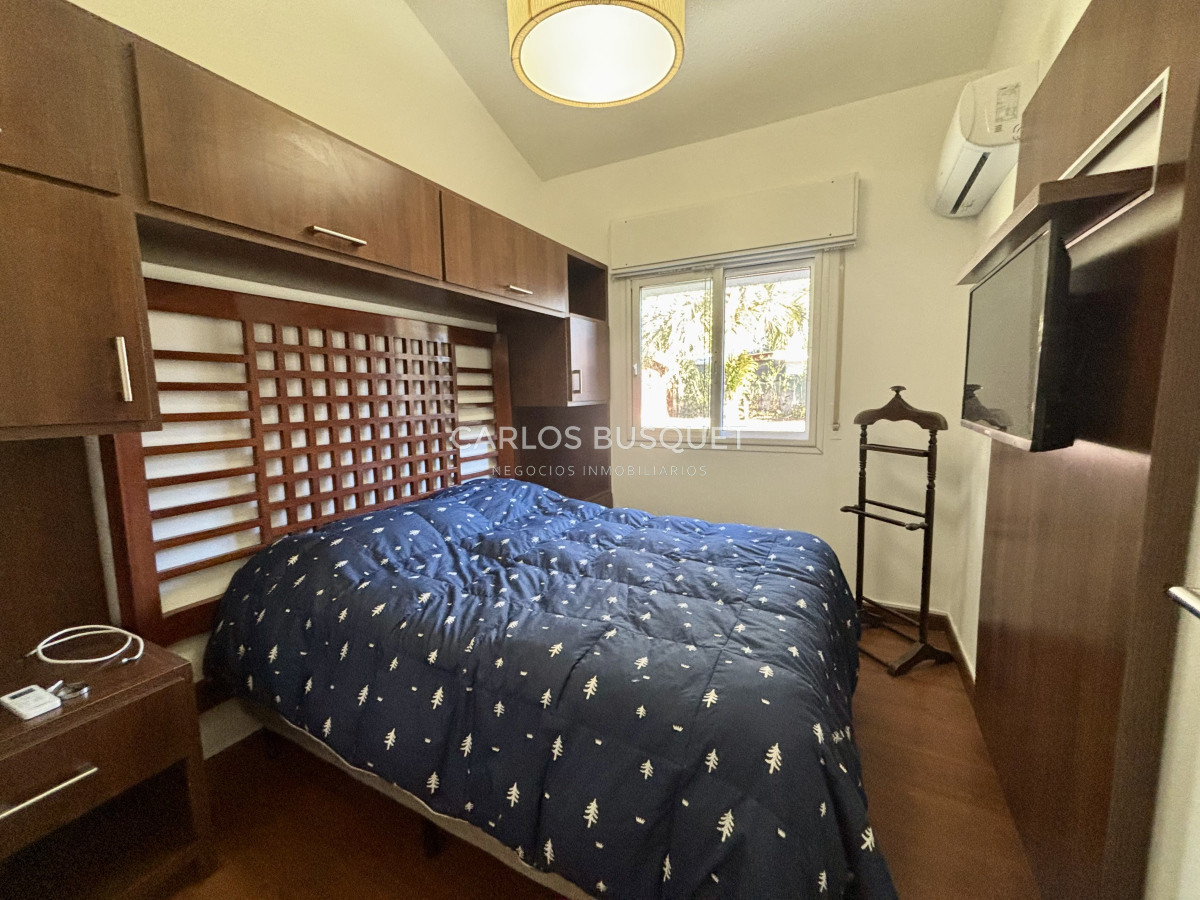 Casa ID.703 - Casa en alquiler temporal de 5 dormitorios en zona Cantegril