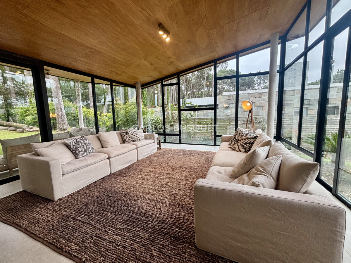 Casa ID.891 - Casa en venta de 4 dormitorios, en Rincon del Indio 