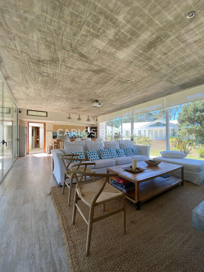 Casa ID.1033 - Casa en venta de 4 dormitorios en Pinar del Faro, Jose Ignacio