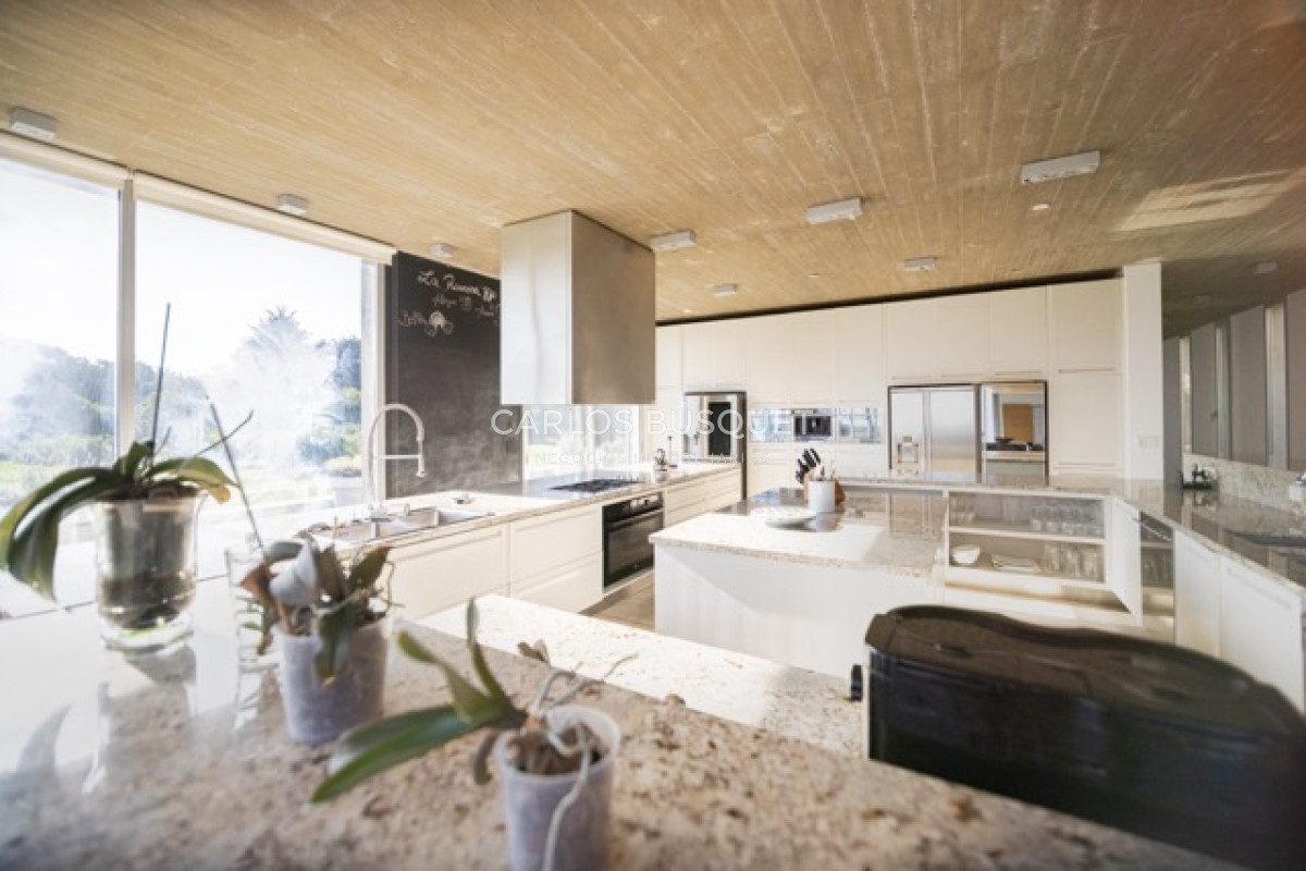 Casa ID.802 - Exclusiva chacra en alquiler temporal, con casa de 6 dormitorios, en Jose Ignacio.