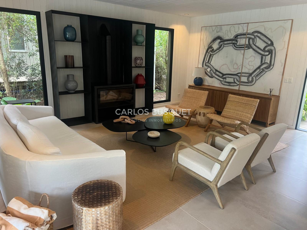 Casa ID.1034 - Casa en alquiler temporal de 4 dormitorios en Jose Ignacio, barrio cerrado Pinar del Faro