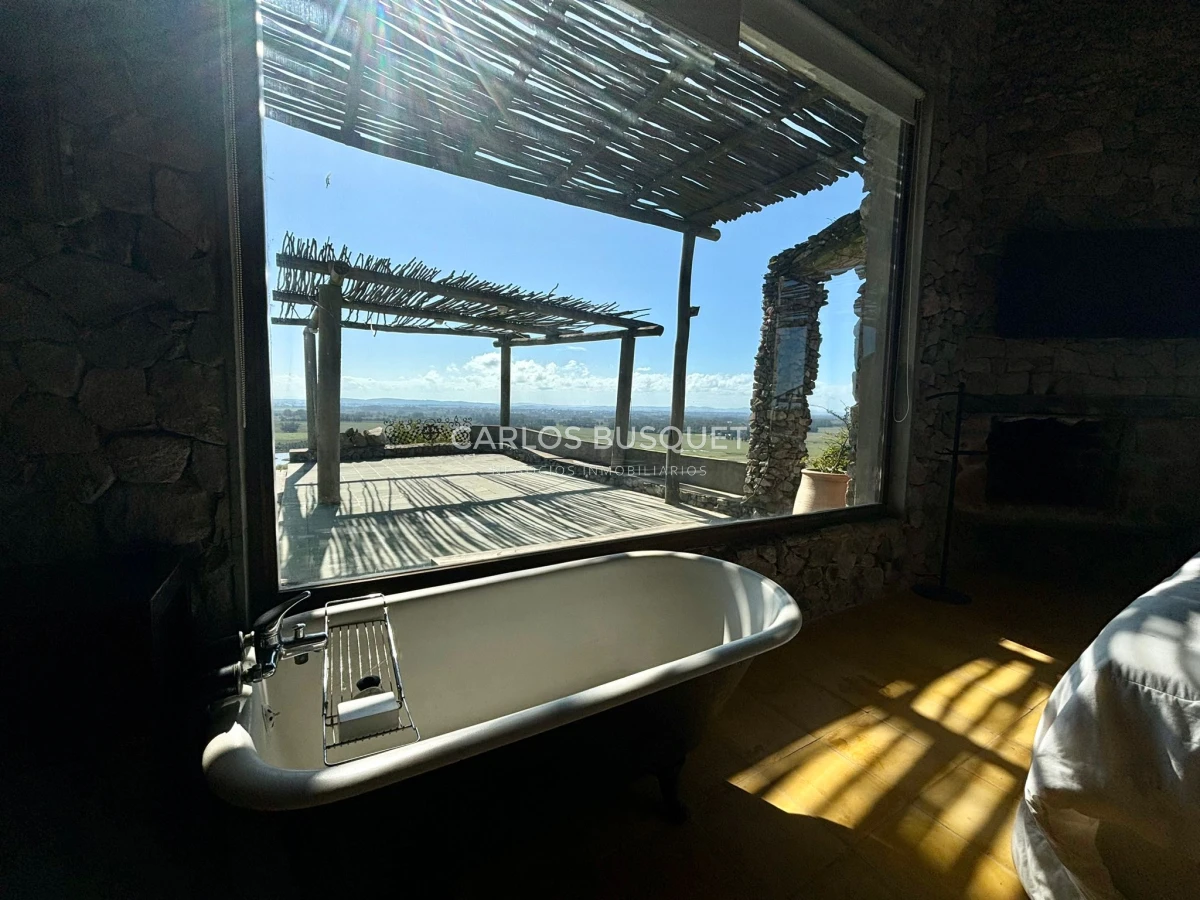 Casa ID.771 - Chacra en alquiler temporal de 4 dormitorios, en La Barra