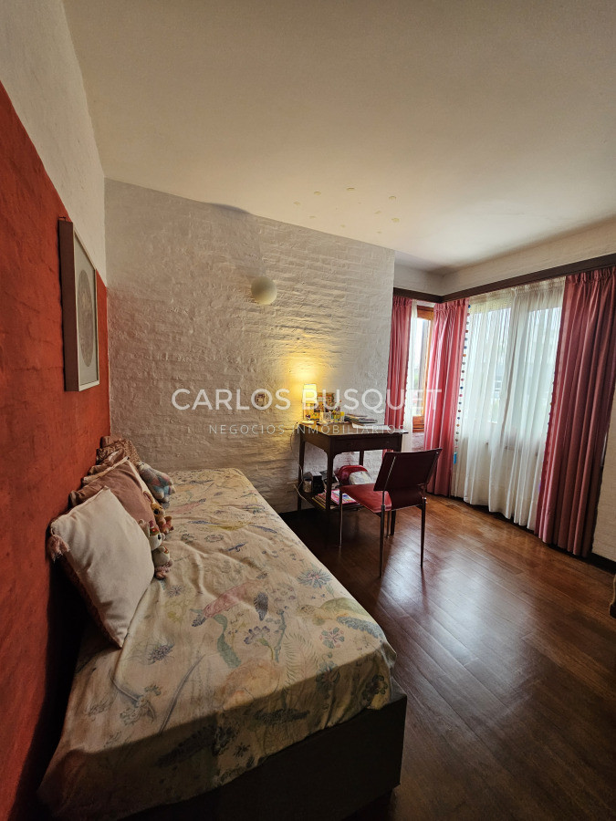 Casa ID.1251 - Espectacular casa en venta en peninsula 6 dormitorios frente al mar