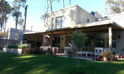 Casa en venta de 3 dormitorios en Rincón del Indio