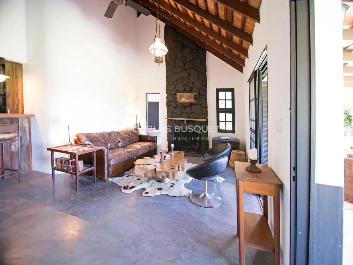 Chacra ID.1046 - Chacra en venta de 5 has con casa en Camino Medellin 