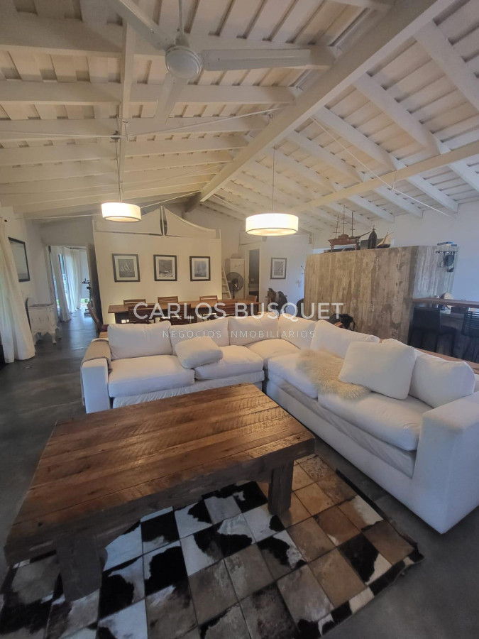 Chacra ID.700 - Chacra en venta de 5 has. con casa en Manantiales, Ruta 104