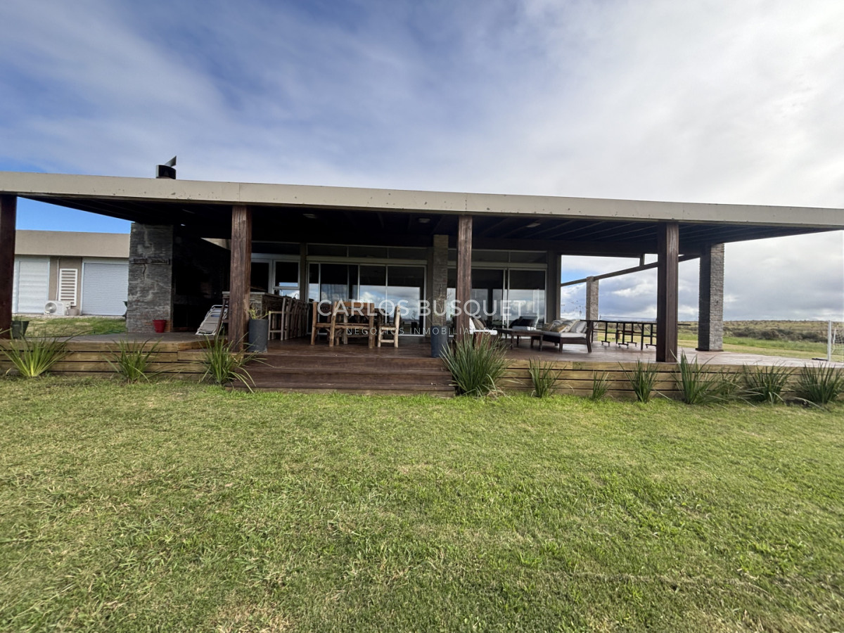 Chacra ID.1670 - Chacra en venta de 5 has. con Casa en Laguna del Sauce