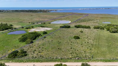 Chacra en venta de 5 has con costa de Laguna - Jose Ignacio 