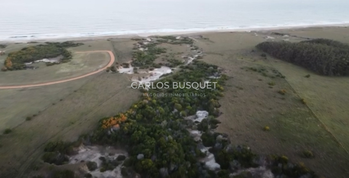 Campo Ref.58 - Campo sobre la Playa en Rocha