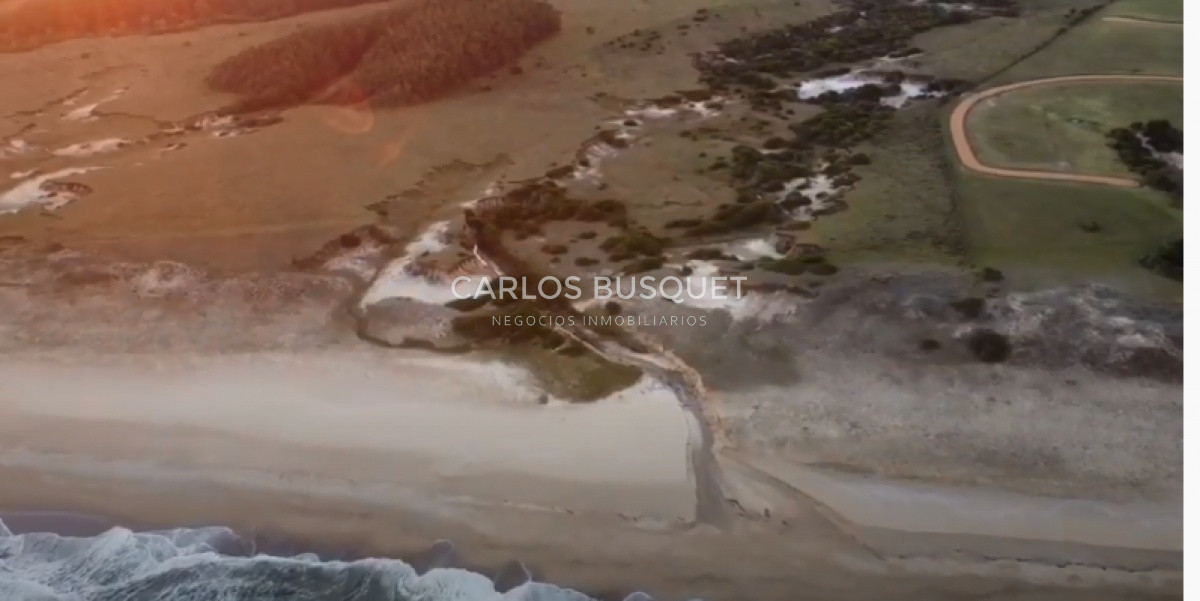 Campo Ref.58 - Campo sobre la Playa en Rocha