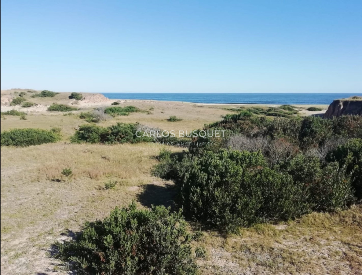 Campo Ref.58 - Campo sobre la Playa en Rocha
