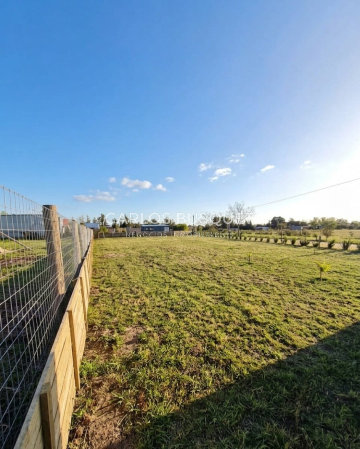 Terreno ID.1835 - Terreno esquinero en venta Miramar Acres