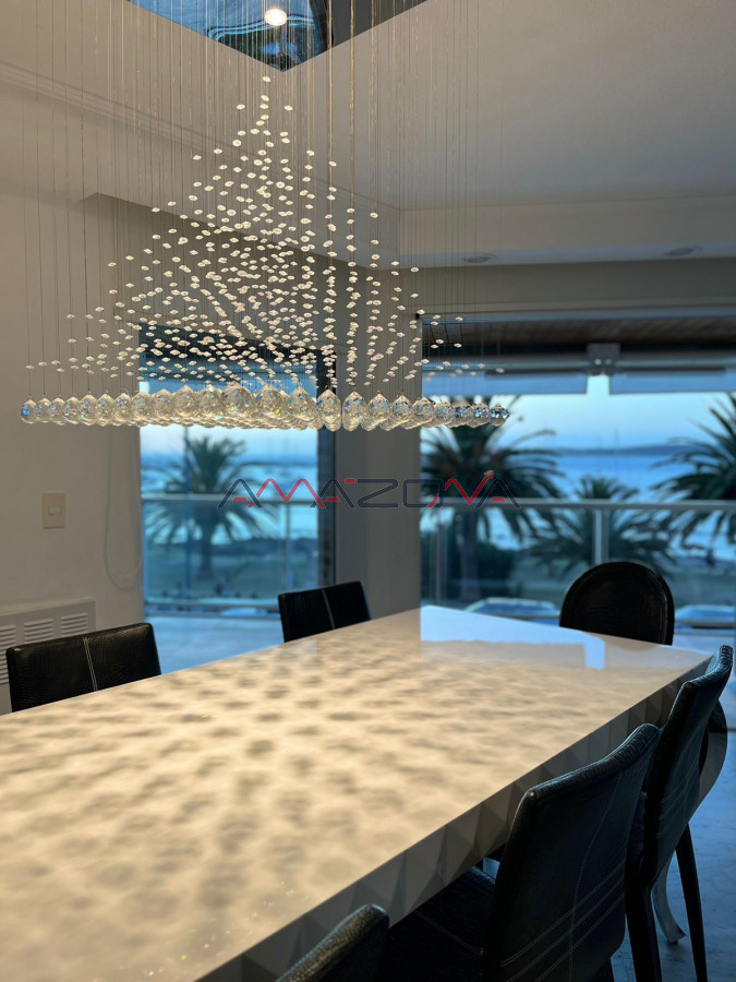 Apartamento ID.5010 - Venta Apartamento 3 Dormitorios, Peninsula, Punta del Este