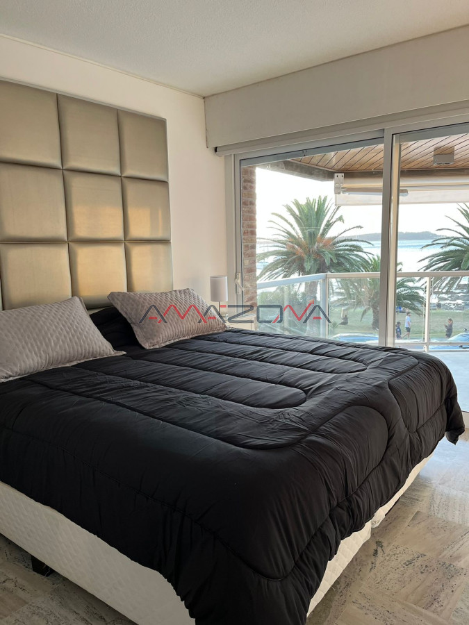 Apartamento ID.5010 - Venta Apartamento 3 Dormitorios, Peninsula, Punta del Este