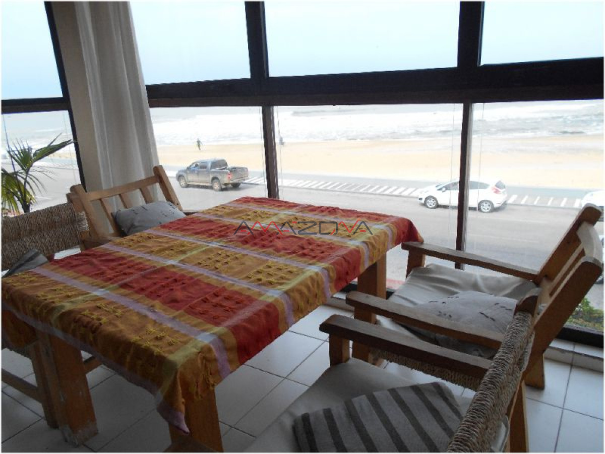 Apartamento ID.4968 - Alquiler Temporario Apartamento 3 Dormitorios, Peninsula, Punta del Este