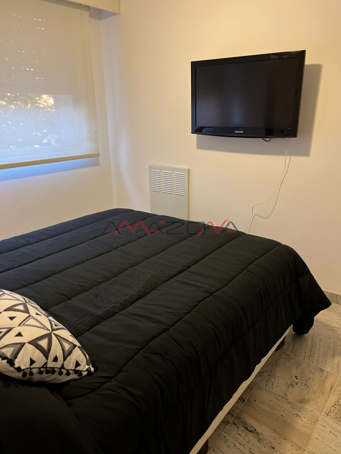 Apartamento ID.5010 - Venta Apartamento 3 Dormitorios, Peninsula, Punta del Este