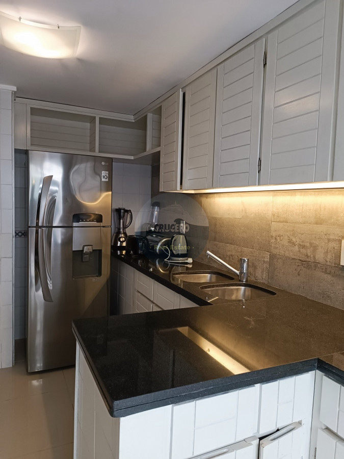 Apartamento ID.5710 - VENTA APARTAMENTO 3 DORMITORIOS PUERTO PUNTA DEL ESTE 