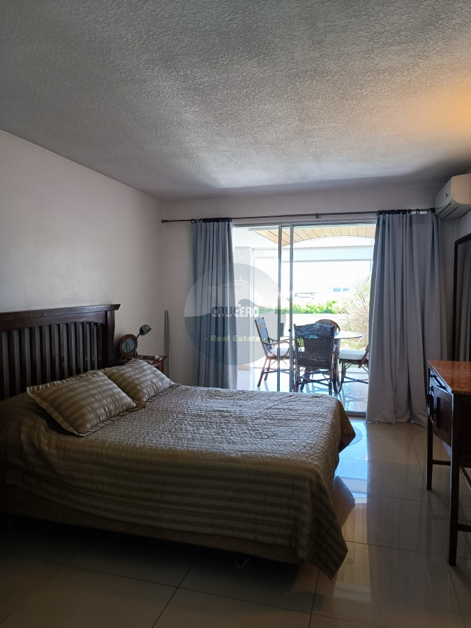Apartamento ID.5710 - VENTA APARTAMENTO 3 DORMITORIOS PUERTO PUNTA DEL ESTE 