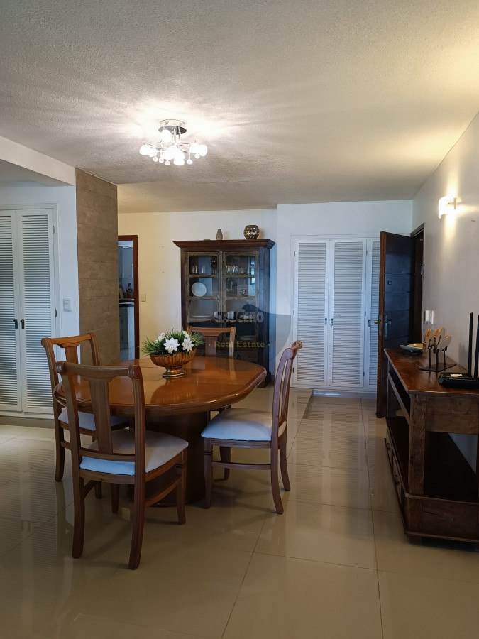 Apartamento ID.5710 - VENTA APARTAMENTO 3 DORMITORIOS PUERTO PUNTA DEL ESTE 